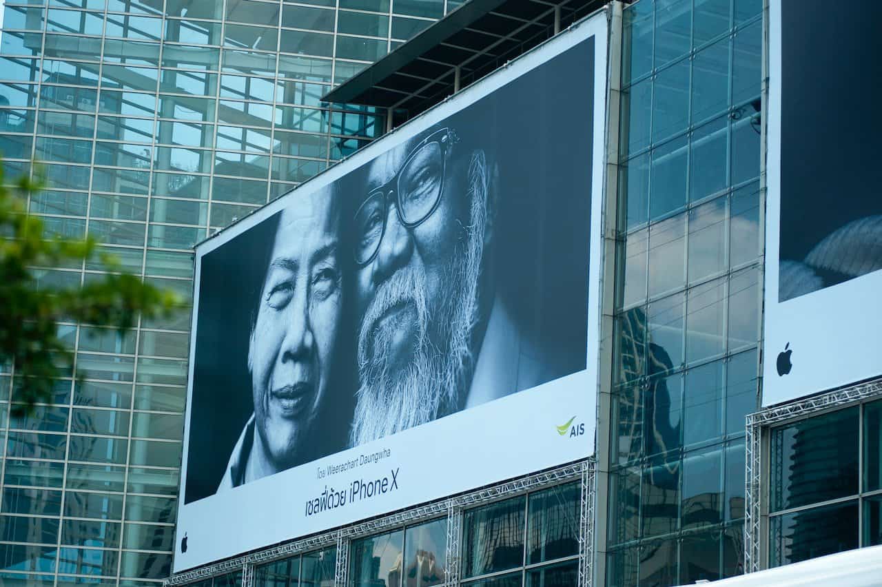 Reklama na billboardzie – jak zwrócić uwagę konsumentów?